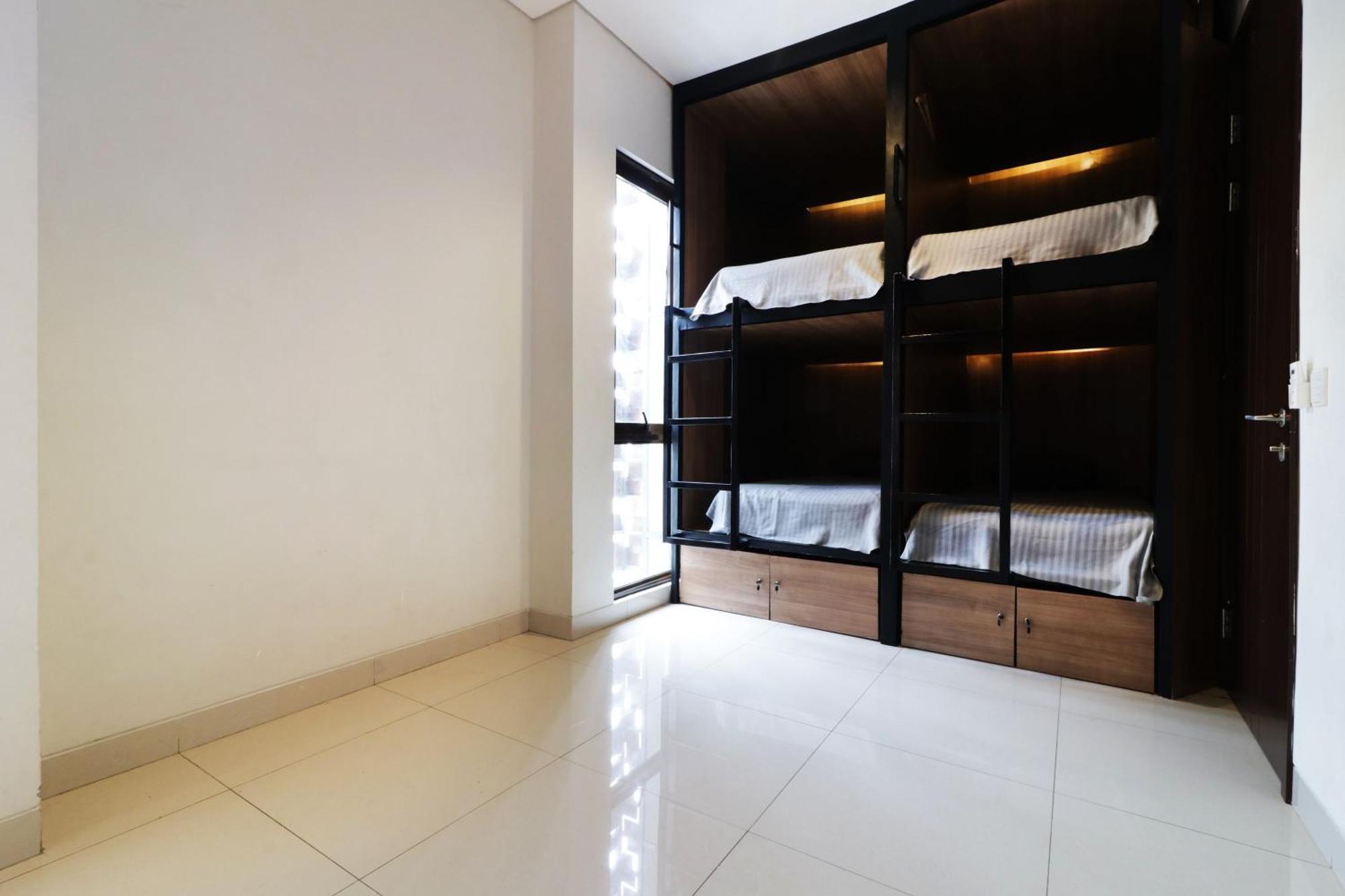 Oliver'S Guest House Tangerang Exterior photo